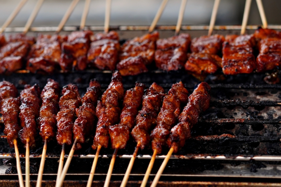 Lezatnya Sate Sentolo, Tongseng, Tengkleng, dan Klatak